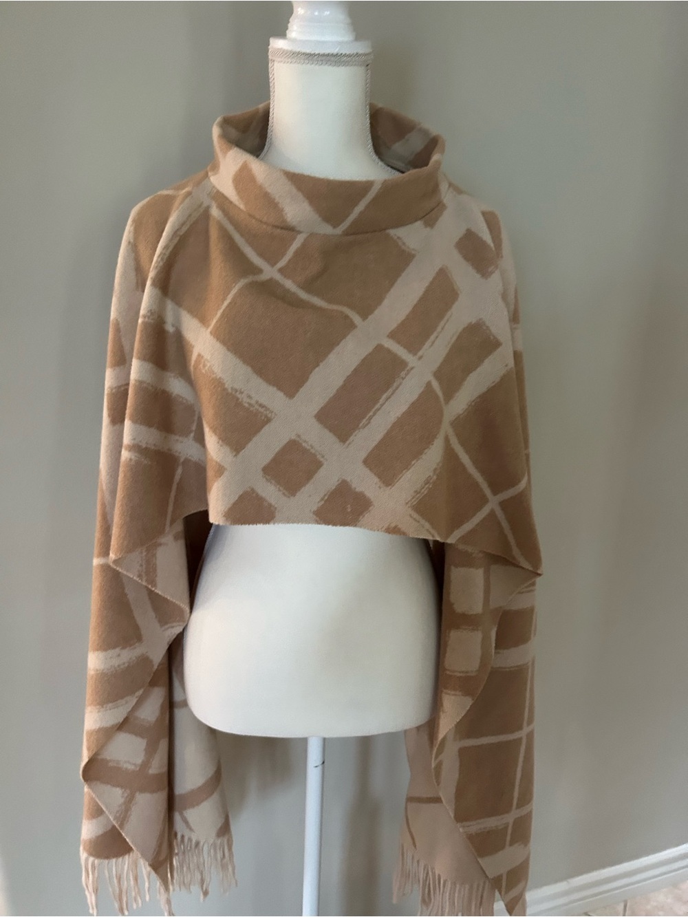 Burberry Tan & Cream Wool and Cashmere Blend Wrap - Picture 3 of 4